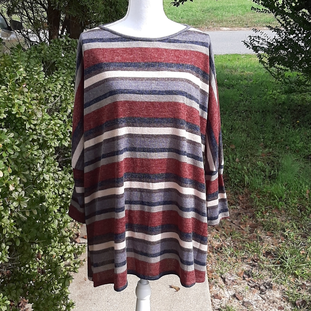 ποΈ Multi Striped Oversized Sweater - Picture 8 of 11